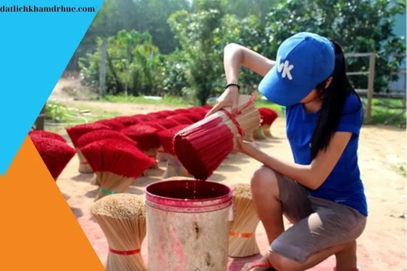 Những Thách Thức và Cơ Hội Đối Với Nghề Làm Nhang Dĩ An