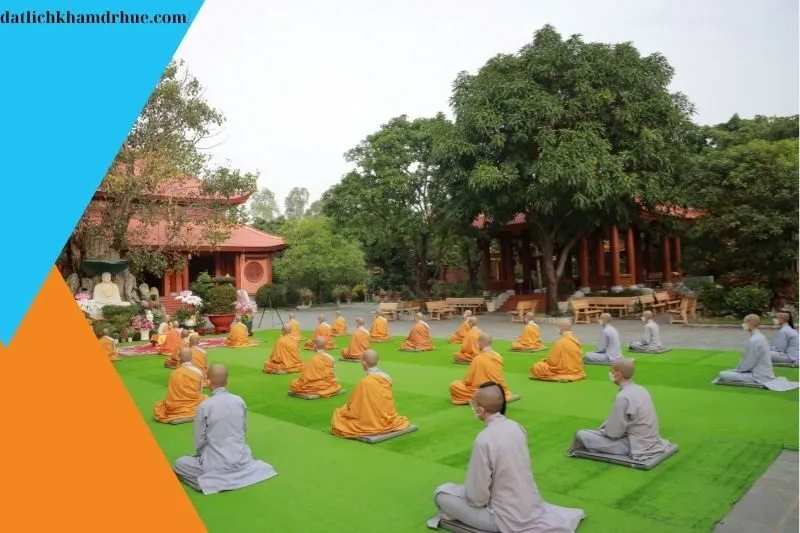 Sư Cô Thích Nữ Hương Nhũ: Người Chủ Trì Chùa Thiên Quang